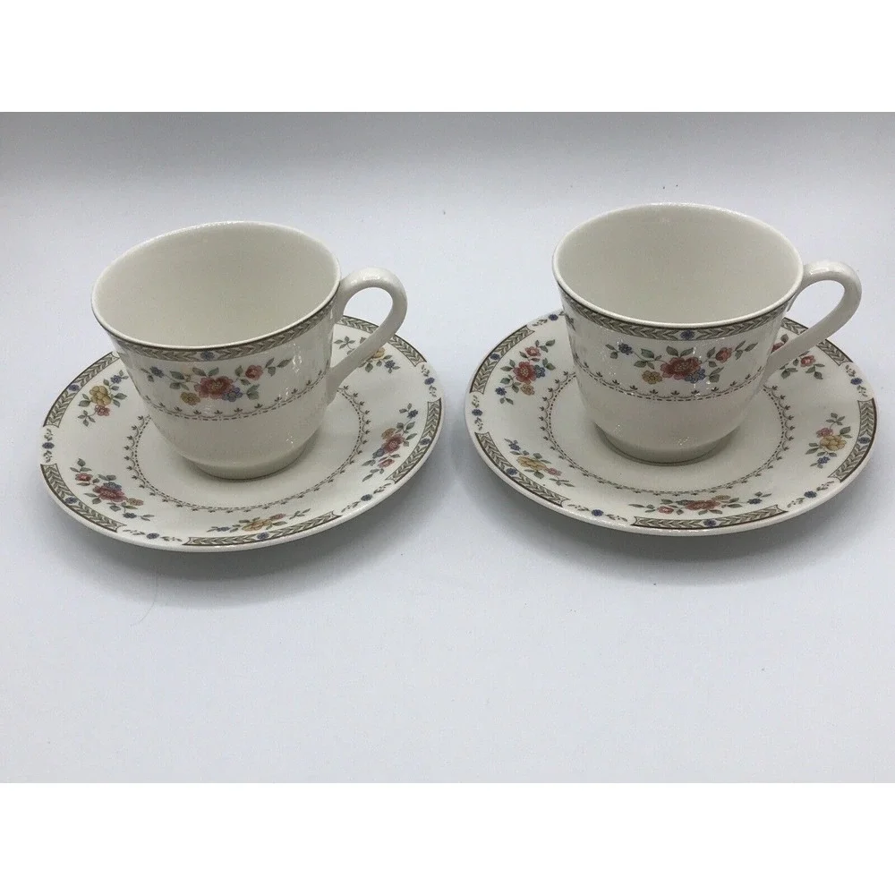 Royal‎ Doulton Kingswood Teacup& Saucer TC 1115 England set of 2
